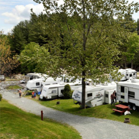 LOCATION DE PRÊT À CAMPER • WI-FI $ ( EXCELLENT RÉSEAU PARTOUT